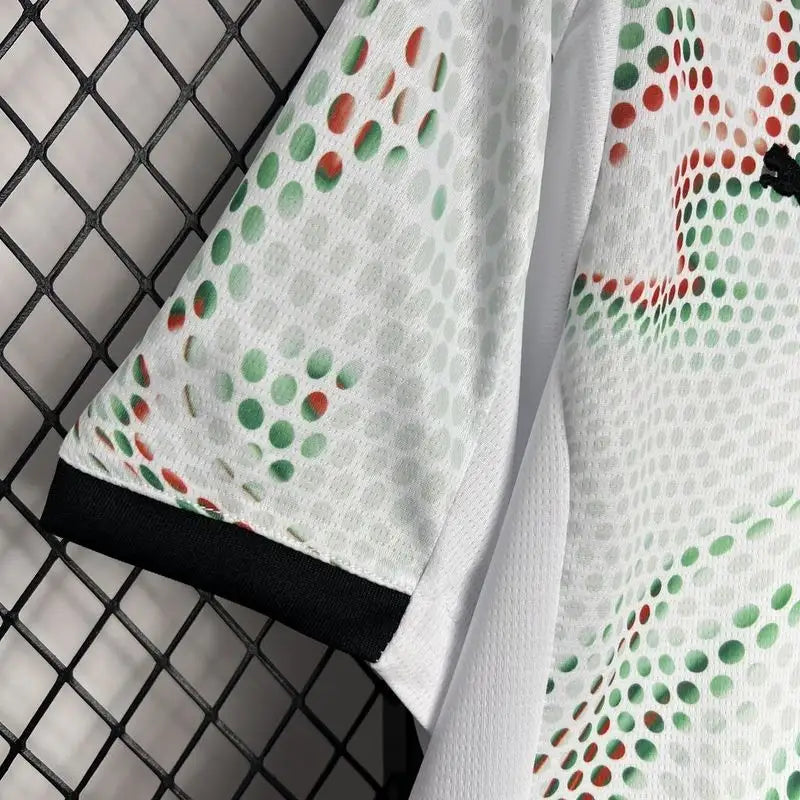 Versão Torcedor - Tailandesa - Camisa Portugal II Away (2) 25/26 s/nº Puma Masculina