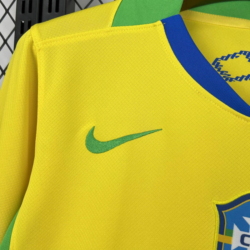 Versão Torcedor - Tailandesa - Camisa Brasil Away 25/26 s/nº Nike Masculina