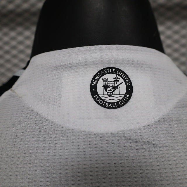 Versão Jogador - Camisa Newcastle I Home 2024 / 2025 s/nº - Adidas Masculina