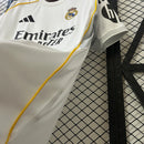 Versão Torcedor - Tailandesa - Camisa Real Madrid Home Emirates Fly Better 25/26 s/nº Adidas Masculina