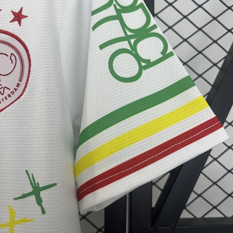 Versão Torcedor - Tailandesa - Camisa Ajax Edição Bob Marley 25/26 s/nº Adidas Masculina