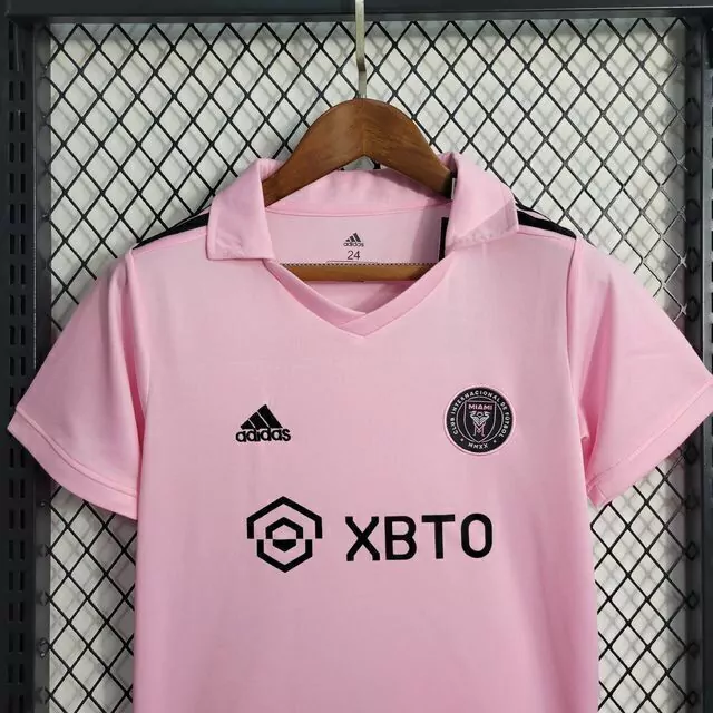 Kit Infantil Tailandesa 1.1 - Camisa I Inter Miami CF 22/23 Nº 10 Adidas Torcedor Masculina